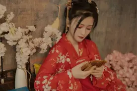 无可奈何花落去：晏殊怎么都写不出下句，此人随口一说成千古绝唱视频封面