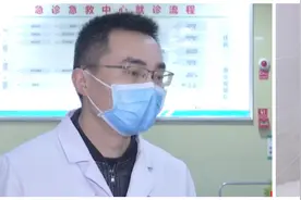别大意！22岁女孩过度饮用奶茶进ICU，血液呈乳白色吓坏众人视频封面