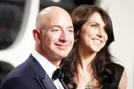 全球首富进军中国市场，却被马云一脚“踹出”，降价49%依旧没用视频封面