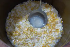 菊花醪糟的传统做法，注意这3点，不发黑不长毛，肝火旺盛要多吃视频封面