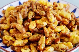 蚕蛹神仙做法，饭店一盘要68，在家成本不到10元，香酥可口，真香