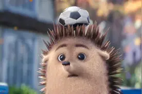 动物学校来了个刺猬转学生，想踢足球不料直接漏气，结局太治愈
