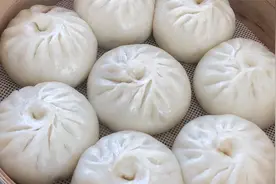 手把手教你蒸肉包，和面调馅有技巧，个个薄皮大馅，不塌陷不回缩