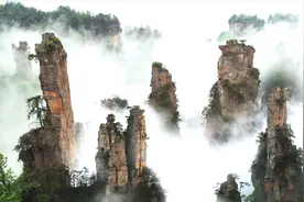 湖南张家界的武陵源景区和天门山景区，到底哪个更好玩？