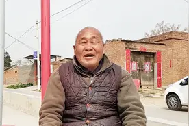农村75岁老人看病用合作医疗保险，报销比例有多少？看大爷咋说视频封面