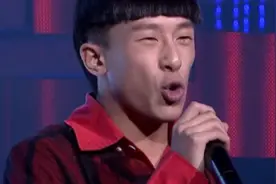 中国模仿秀第一人！小超越模仿迈克尔·杰克逊，燃爆了丨笑动剧场视频封面