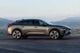 雪铁龙C5X凡尔赛试驾分享：没那么神，但也没那么差！视频封面