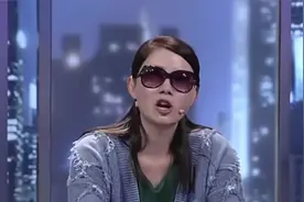 调解：父亲不许适婚女儿结婚，专家听完原因，怒骂他不配当父亲视频封面