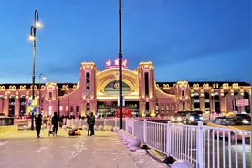 从哈尔滨站北广场到南广场，带你走一次新修的地下通道，看怎么走视频封面