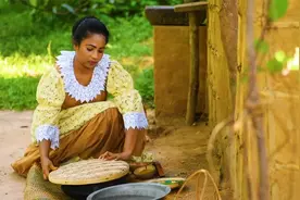 印度女人怎么都挡不住的气质，优雅富有女人味，你们觉得怎么样？视频封面