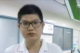 感冒竟然失声！声带麻痹无法发出声音，医生来解答视频封面