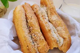 网红早餐油条包麻糍，原来是这么做的，酥脆软糯，怪不得都排队买视频封面