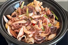 广式啫啫八爪鱼教程来了，出锅香气扑鼻，口感脆嫩，做法简单好吃