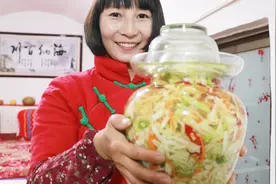 10分钟做一坛，简单的莲花白泡菜，简单实用的方法，即学即做
