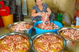 单身大姐卖快餐5年，每天卖600斤肉，一年最少卖100万，买2套房视频封面