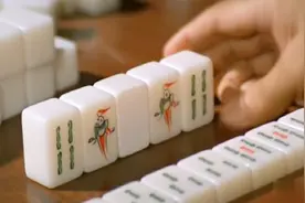 夺棍：两小子去当和尚，入门测试打麻将也太搞笑了视频封面