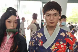 2020年10月3日我的杭州白马湖漫展之旅（亚瑟少鹰模玩）
