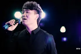 一首《也许》，时光错过多少，花落多少，承诺忘记多少，飞逝多少视频封面