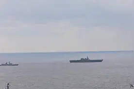一中国香港籍货轮在长崎近海沉没，船上有中国和缅甸船员22人视频封面
