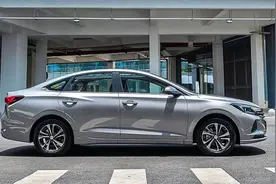 没买车的先等等！逸动CVT还有2天上市，轴距2700mm，1.6L128马力