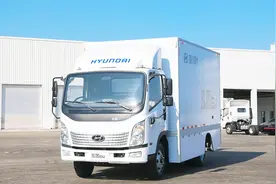 起步破百加速吊打柴油车，试驾现代泓图EV纯电动轻卡，开起来真爽视频封面