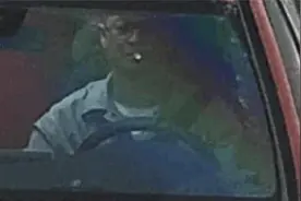 比窦娥还冤！挡风玻璃落上鸟屎，结果司机被摄像头误抓拍车内抽烟视频封面