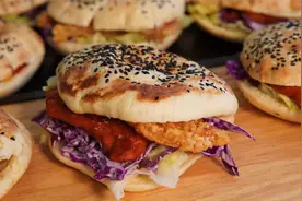 塔斯汀慌了，中式汉堡做法原来这么简单！