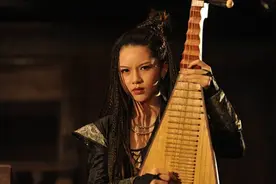 影视中把乐器当武器的高手，个个杀人于无形，威力无比视频封面