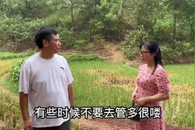 尊重孩子的意见，这样能让他独立思考，是有各自的道理