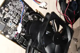 RX580改了水冷散热后,2K分辨率下运行游戏好使吗？