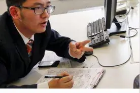 4S店买新车，缴完税后竟查询到两次开票记录，难道买的是二手车？视频封面