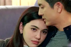 历经种种磨难，公主终于找到自己的白马王子，过着没羞没臊的日子