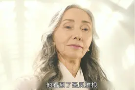 小伙儿手上莫名其妙长了5个黑点，还意外获得了超能力！！视频封面