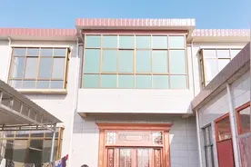 河南卫辉农村建豪华别墅，两层洋楼才花20万，你们觉得划算吗?视频封面