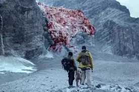 冰山向外流血，地里长出抱脸虫，一夜间动物纷纷变异末日来临视频封面