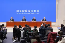 财政部：多渠道增加居民收入，让老百姓有钱消费视频封面