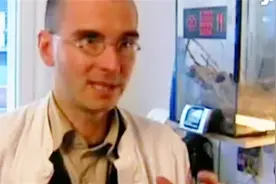 人体自燃或是因为烛心效应 专家提出：环境符合人体可以自我毁灭