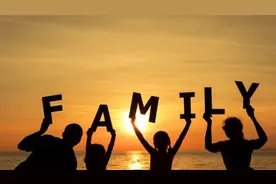 【单词发音】family家庭，好多人在问其中a的发音为什么是梅花音视频封面