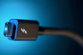 USB4接口被玩坏！分俩版本、一个残血半速视频封面