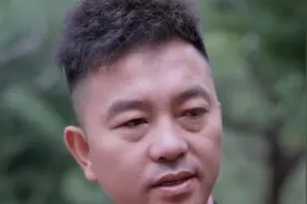 总裁公司破产，妻子卖车义无反顾支持老公东山再起，结局震撼人心视频封面