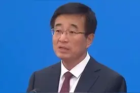 全国政协委员王辰：要想搞好医学教育，重要的是要灿烂其职业前景视频封面