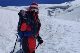 对话众筹50万登珠峰父女：凑不齐也会出发 有人网暴但也有人鼓励视频封面