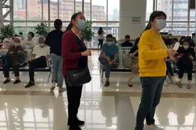 谦妈重庆之旅，前往新桥医院检查