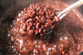 煮红豆时，不要直接下锅煮！多加一步，10分钟全软烂、无硬芯