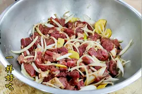 不用烤的“羊肉串”也一样好吃，原来厨师长有大招，真是长见识了