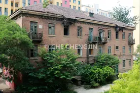 探访山铝西山苏式宿舍楼，建于上世纪五十年代，极具寒冷地区风格视频封面