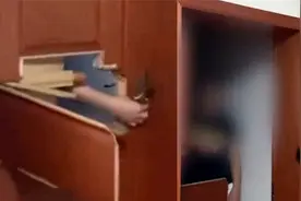 江苏泰州一男子因噪音问题凌晨破门闯入女子家 已被抓获并刑拘！视频封面