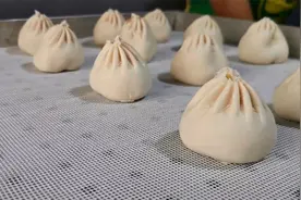 中国小乡村这样做包子，馒头，一套机器供一个村子的伙食