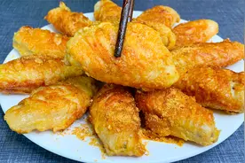 万万没想到，这才是鸡翅好吃又简单的做法，焦香入味，真解馋视频封面