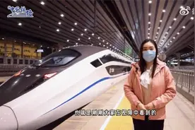 一人一铺一单间，双层卧铺动车组似移动宾馆